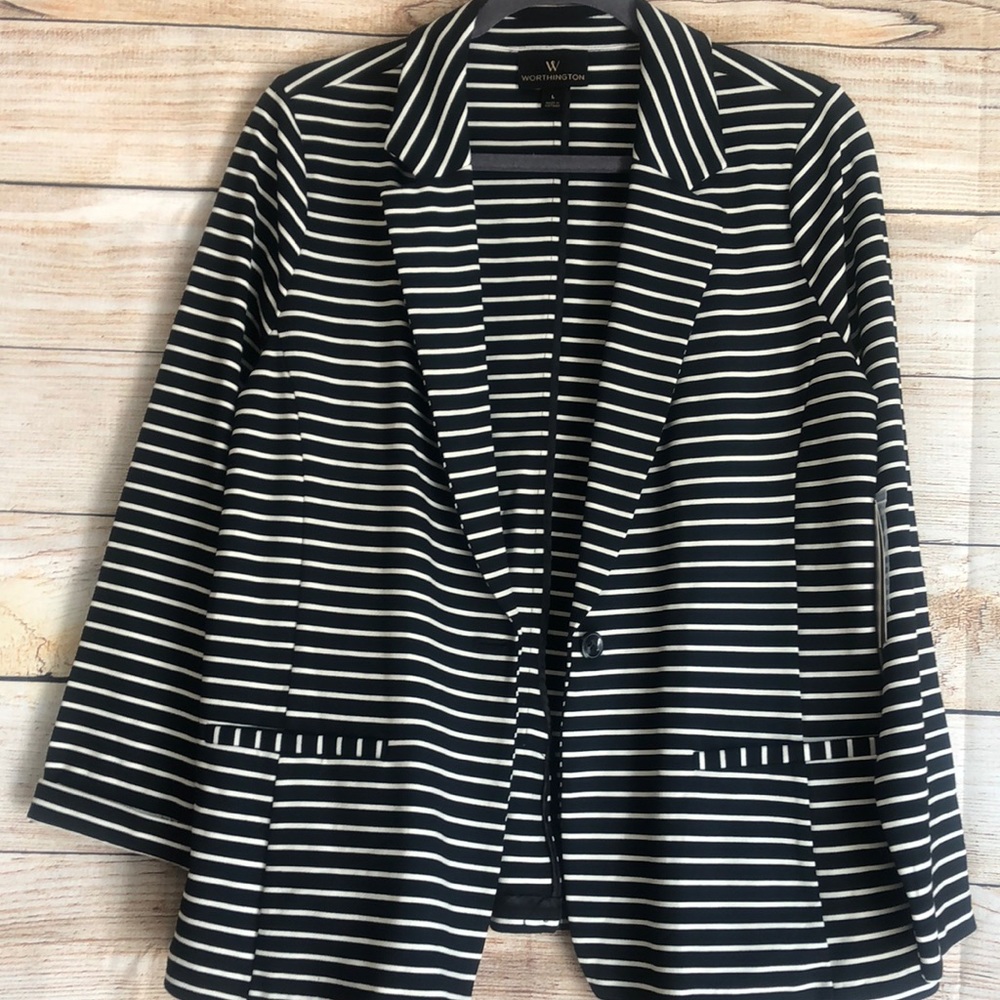 Women’s Blazer Large
